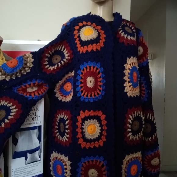 Granny square vintage cardigan - Picture 5 of 9